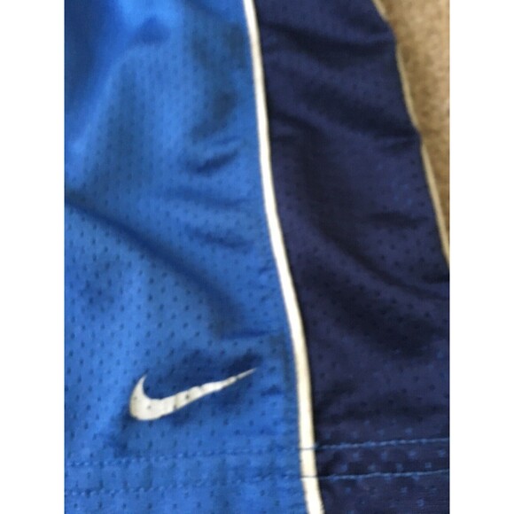 Nike Boys Athletic Shorts Blue with Blue & White Side Stripes Size 5/6 - Picture 3 of 9